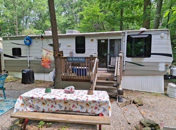 1 Pine Park, Byram Twp., NJ 07821