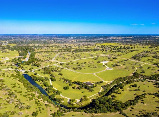 170 Goose Landing Way, Harper, TX 78631