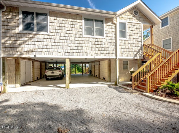 1404 Tosto Circle, Oriental, NC 28571