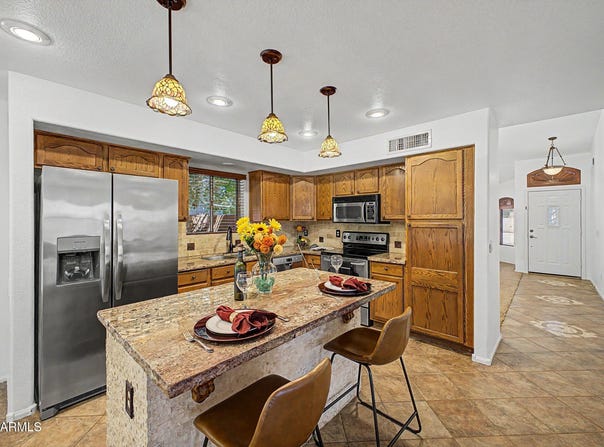 16778 W TAYLOR Street, Goodyear, AZ 85338