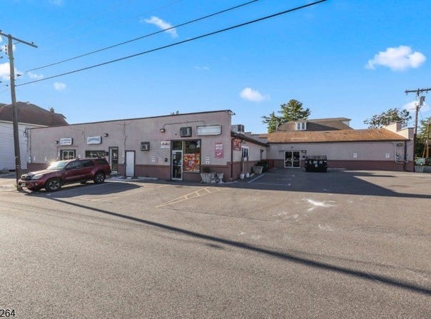 405 Thomas St, Phillipsburg Town, NJ 08865-3498