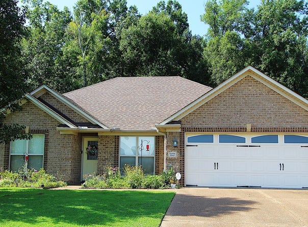 27 Reflection Cove, Jackson, TN 38305