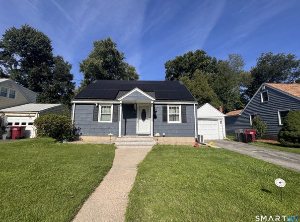 31 Damson Lane, Naugatuck, CT 06770