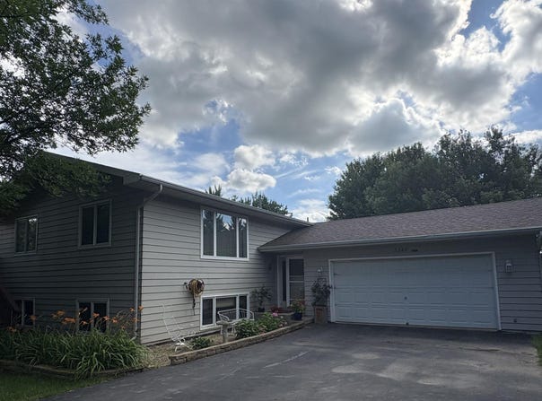 3342 Aspen Ave, Brookings, SD 57006
