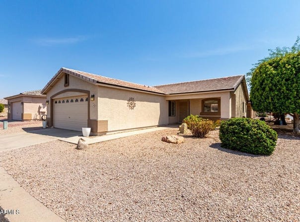 2101 S MERIDIAN Road, Apache Junction, AZ 85120