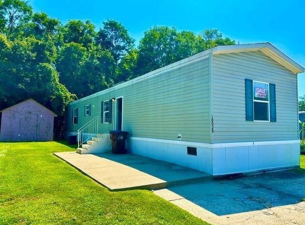 10038 Flora Rd., Harrison, OH 45030