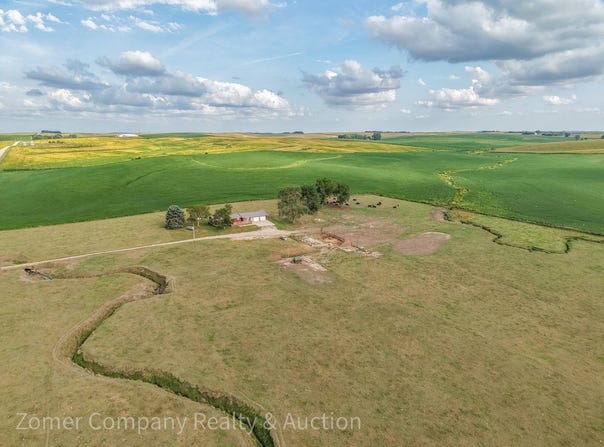 16262 180th St, Arkon, IA 51001