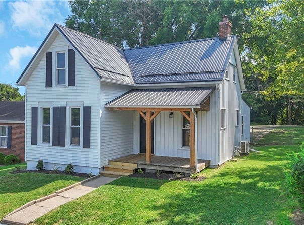 134 Mill Street E, Senecaville, OH 43780