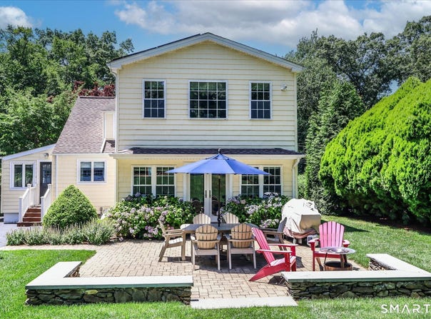 30 Oriole Lane, Trumbull, CT 06611