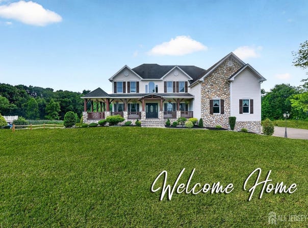 439 Schoolhouse Road, Monroe, NJ 08831