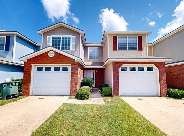 207 Wakefield Way, Enterprise, AL 36330