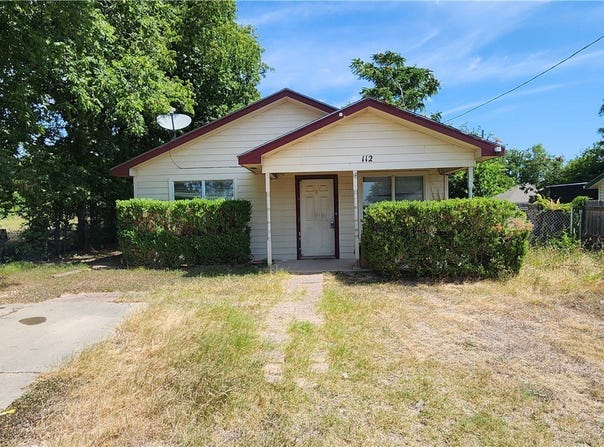 112 Goates Road, Troy, TX 76579
