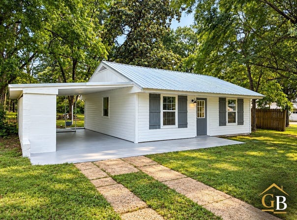 507 4th Street SE, Springhill, LA 71075