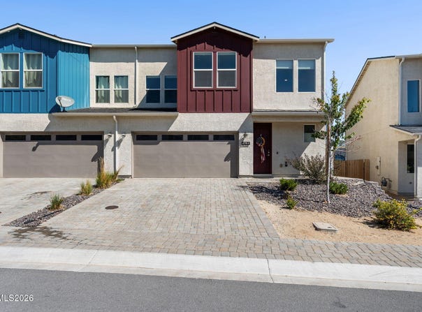 4704 Falcon Rock Lane, Sun Valley, NV 89433