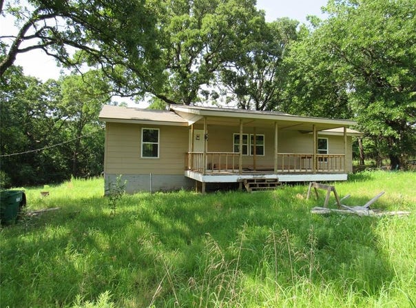 29724 Pond Drive, Macomb, OK 74852