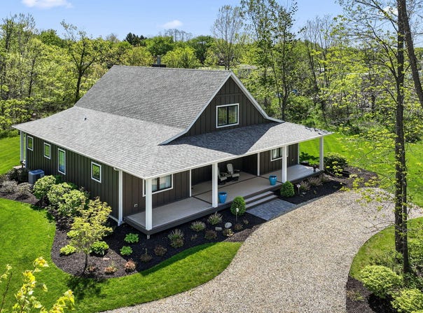 5542 Hidden Pond Lane, Sawyer, MI 49125