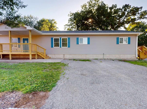 101 N Vermont, Green Ridge, MO 65332
