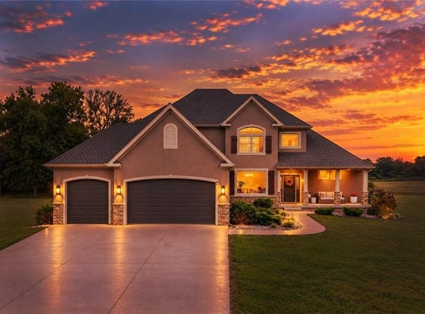 34508 Jingo Road, Paola, KS 66071
