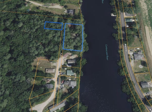 72 Riverhill Avenue, Concord, NH 03303
