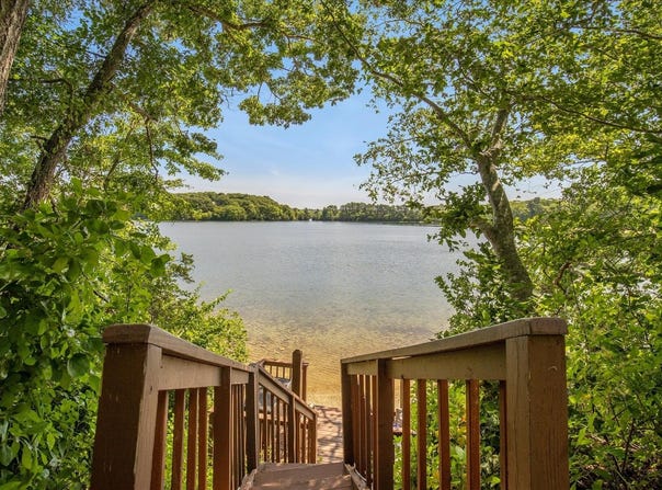 12 Sawmill Road, Marstons Mills, MA 02648