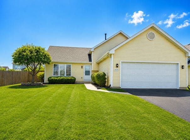 4549 W Tulip Avenue, Monee, IL 60449