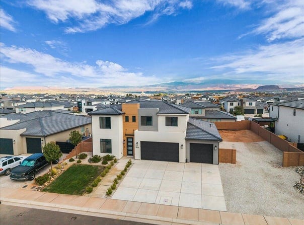 3525 E Red Pine Way, St George, UT 84790
