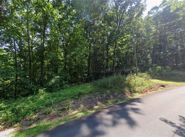 917 E Thunderbird Drive, Westminster, SC 29693
