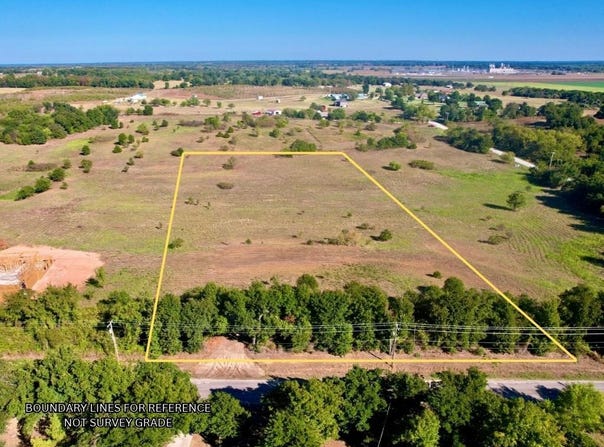 0002 N Peebly Road, Harrah, OK 73045