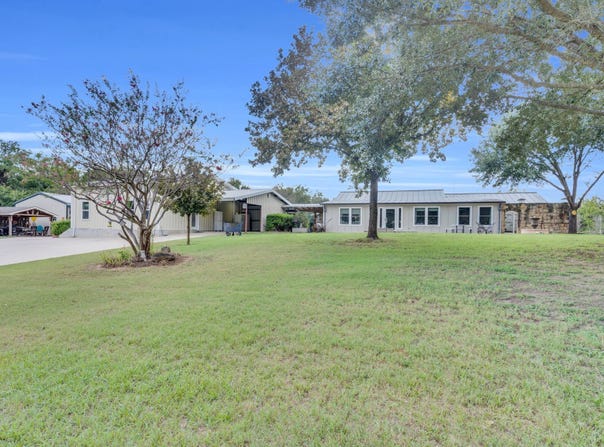 490 James Road, Ferris, TX 75125