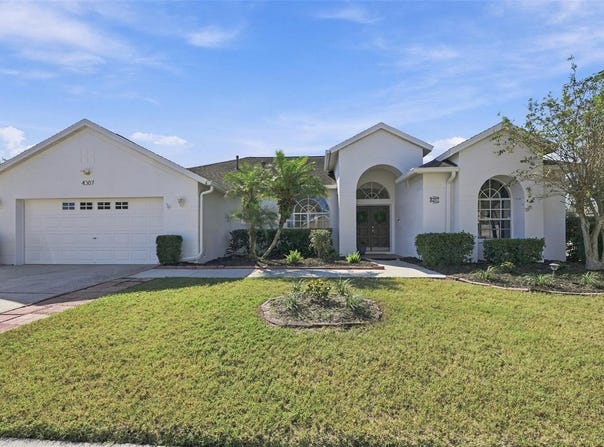 4307 BROOKE Drive, VALRICO, FL 33594