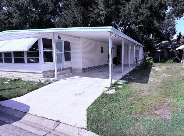 7001 Avenue N, Largo, FL 33037