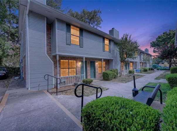929 Hickory Street, Denton, TX 76201