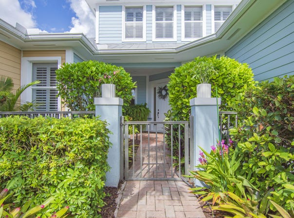 4555 BRIDGEPOINTE Way, Vero Beach, FL 32967