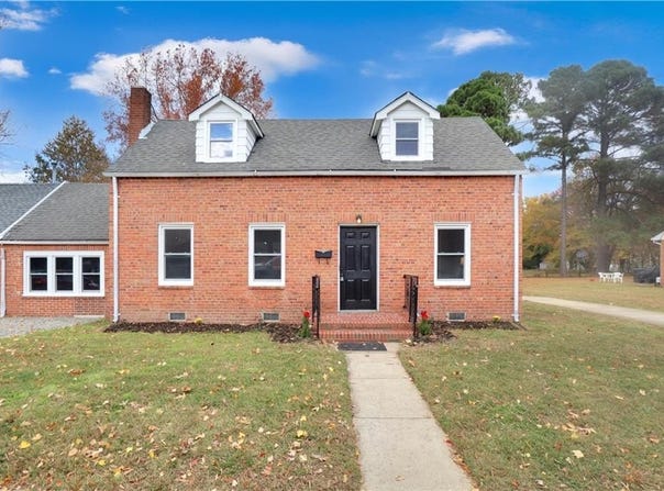 7 E Lewis Road, Hampton, VA 23666
