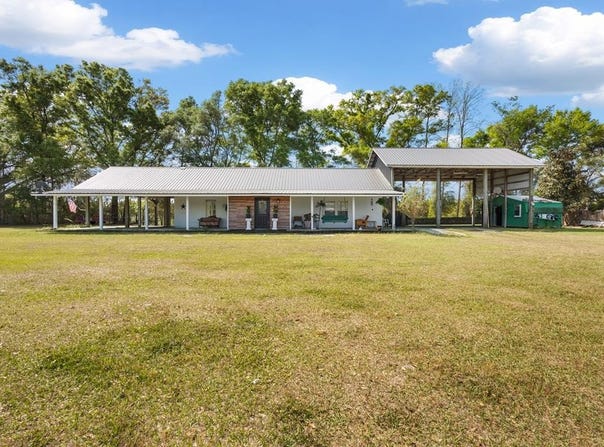 6890 NW 68th Pl, Chiefland, FL 32626