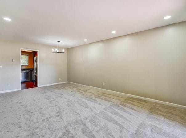 1079 N Abbott AVE, MILPITAS, CA 95035