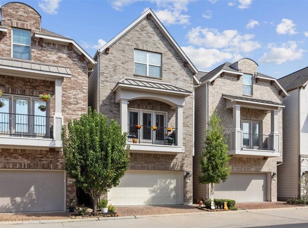 1006 Shepherd Oaks Drive, Houston, TX 77018
