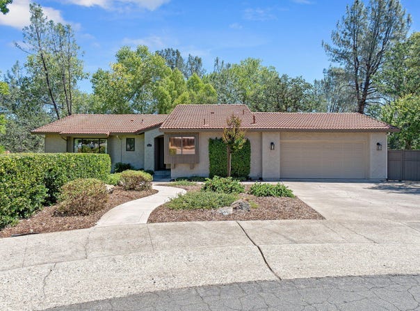 4100 Jasper Way, Redding, CA 96001