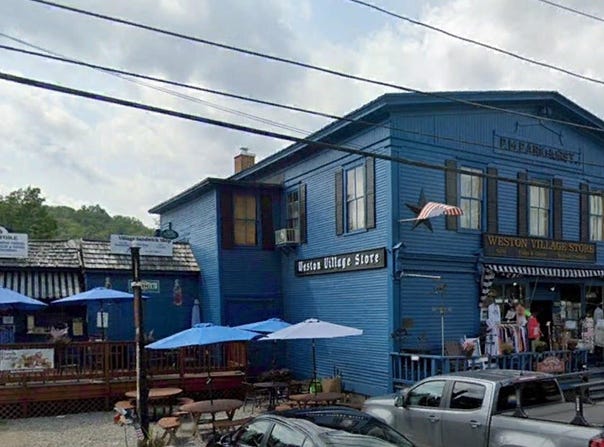 660 Main Street, Weston, VT 05161