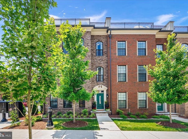 610 LEIGH WAY, OXON HILL, MD 20745