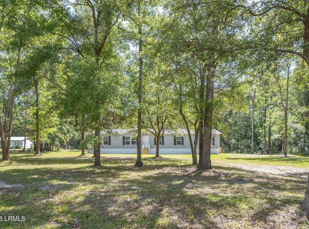 293 Meredith Road, Ridgeland, SC 29936