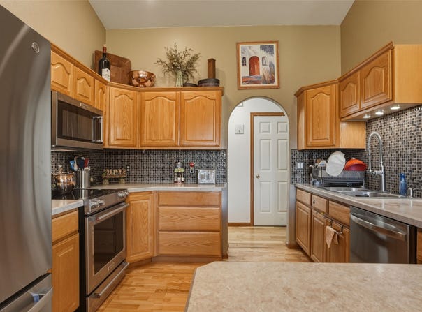 155 Edens Lane, Florence, MT 59833