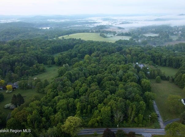 L35 County Route 27, Copake, NY 12521