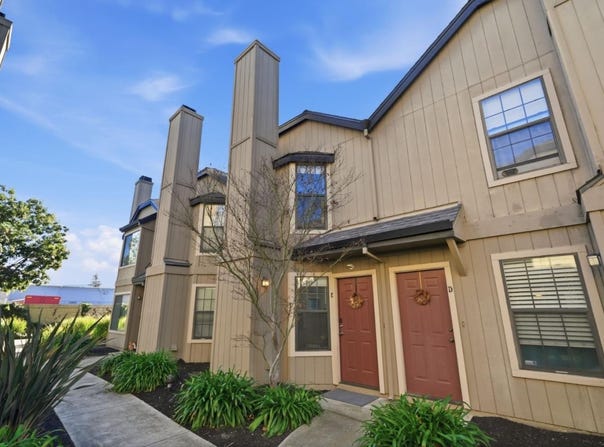 251 Gibson DR E-54, HOLLISTER, CA 95023
