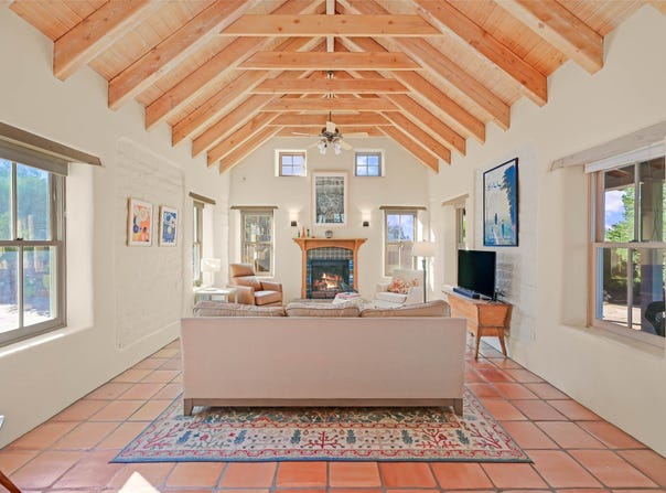 125 Camino Acote, Santa Fe, NM 87508