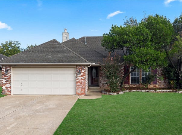 8425 E 93rd Street S, Tulsa, OK 74133