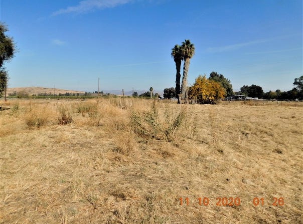 4395 N Zediker Avenue, Sanger, CA 93657