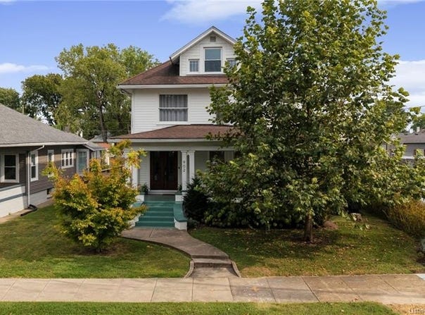 902 E Maple Street, Jeffersonville, IN 47130
