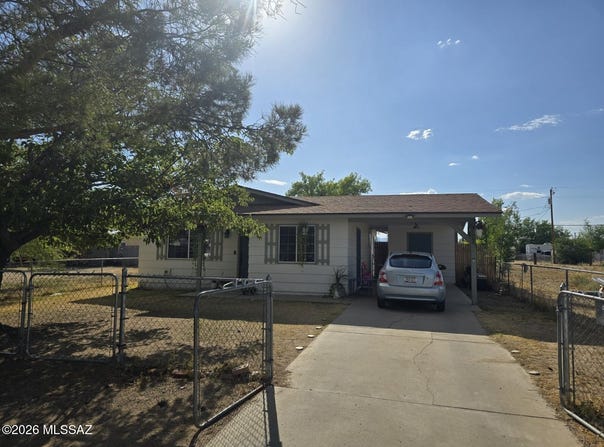 454 N Curtis Avenue, Willcox, AZ 85643