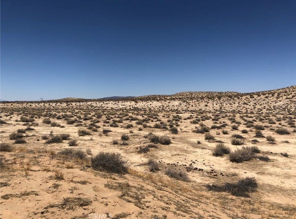 American Way, Hinkley, CA 92347